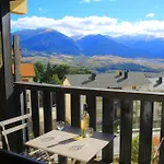 Mezzanine Vue Montagne Фон-Ромё